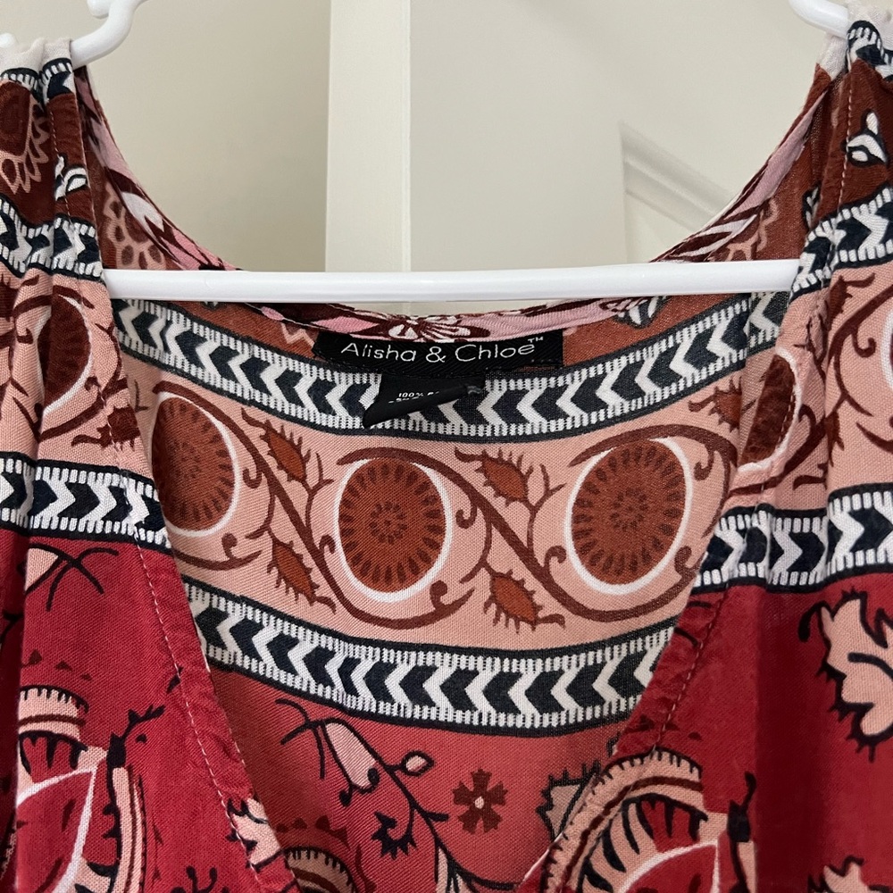 Dress - Picture 2 of 2